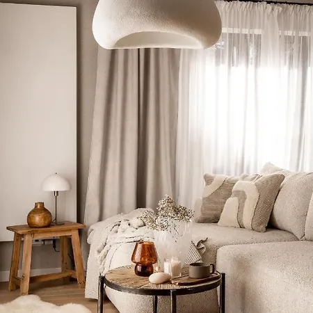 Alpesi faház V11 By 11 Folk & Design